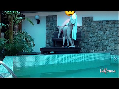 ❤️ Il capo invita la cameriera alla piscina, ma non poteva resistere a un caldo Porno bello al it.newsexxxx.ru ❌